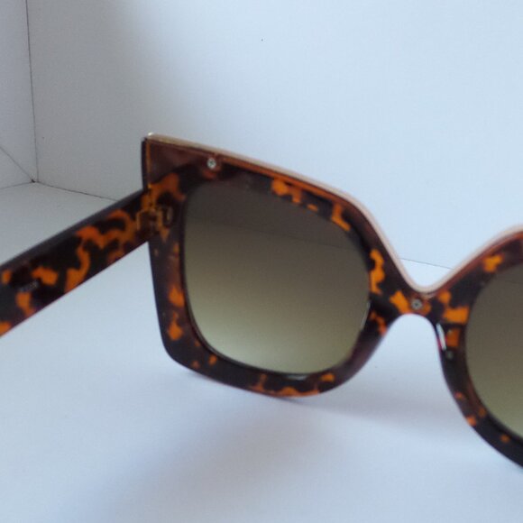 Vintage Sunglasses main image 9